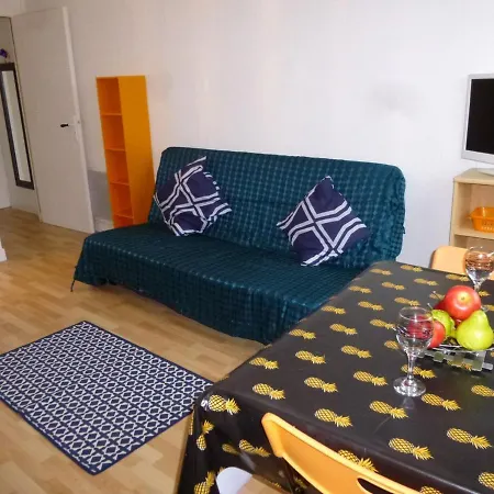 A 50m De La Plage, 3 Couchages, Parking Gratuit, Animaux Acceptes - Fr-1-224c-73